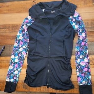 𝅺bebe activewear zip up jacket